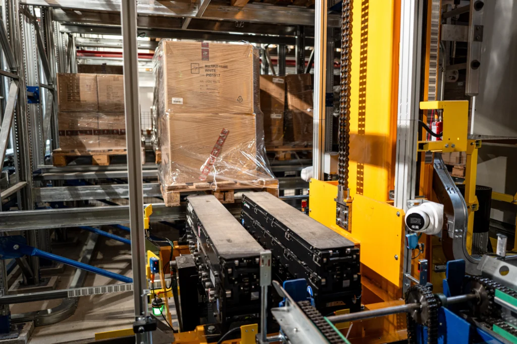 Gestione pallet differenti referenze e rotazioni​