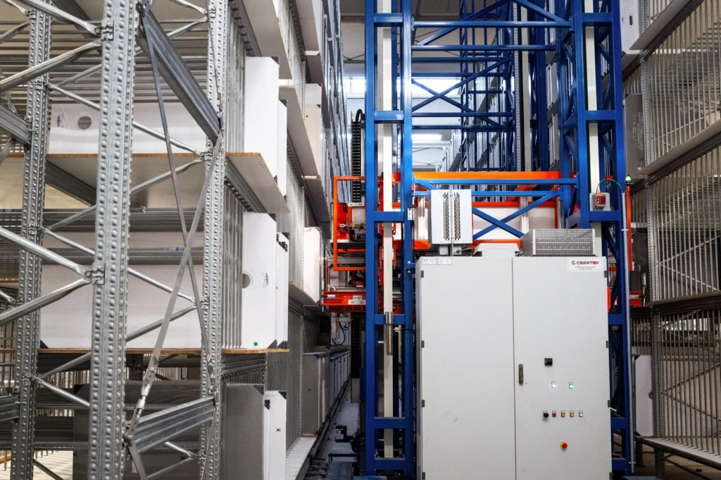 Magazzini verticali per piatti doccia